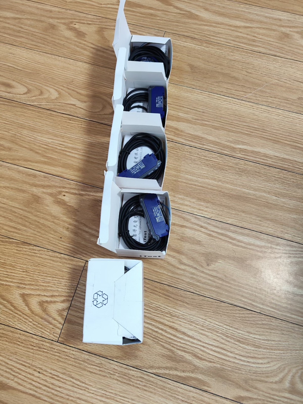 1PCS NEW FCR-6N Fiber Optic Amplifier ITEST