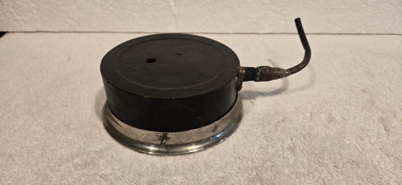 Vintage UnIted States Heater Company Altitude Meter Gauge 0-70 5″x2″