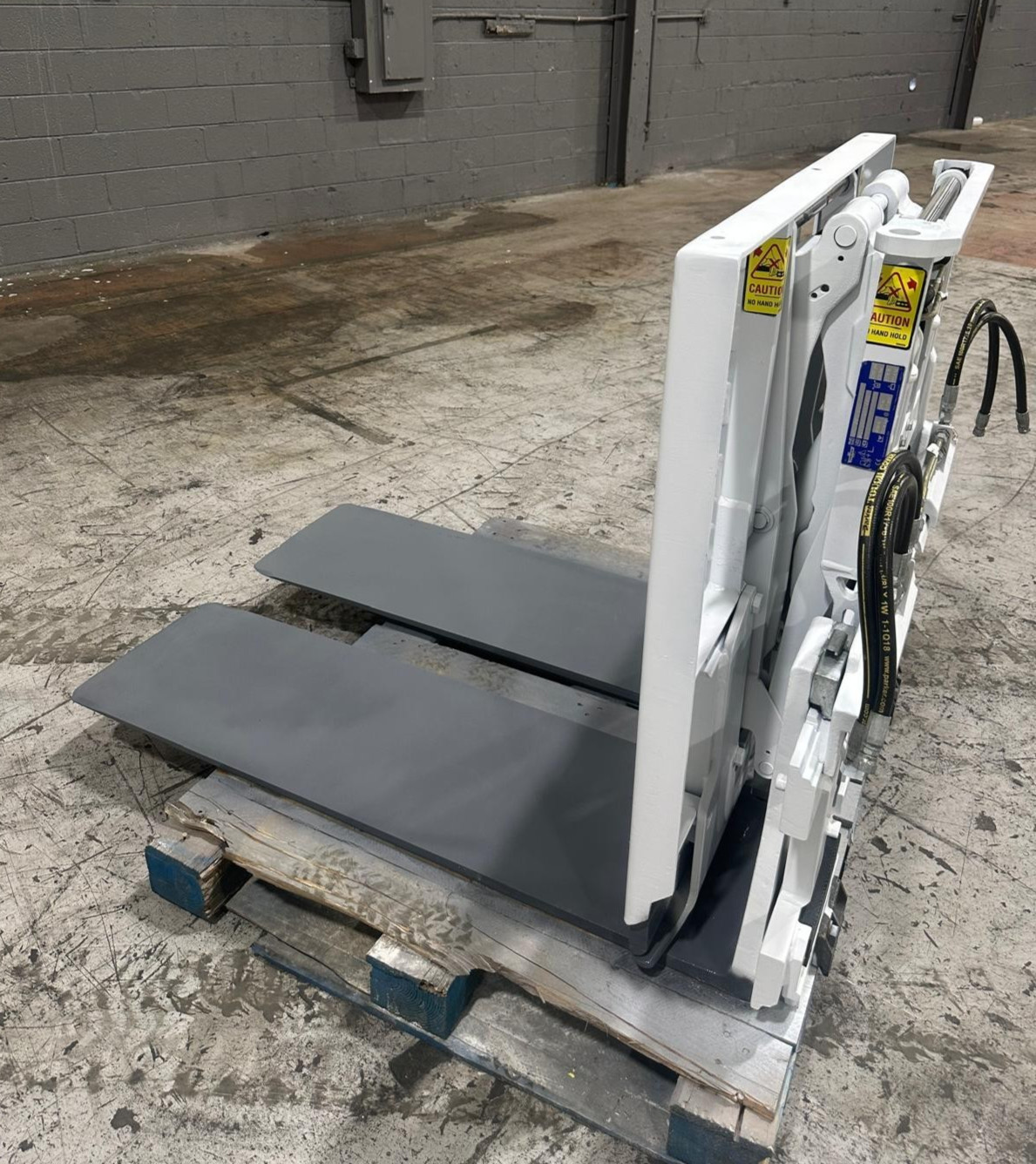 Cascade 45E Class 2 Push Pull Slip Sheet 4,000lb 46-inch Forks REFURB