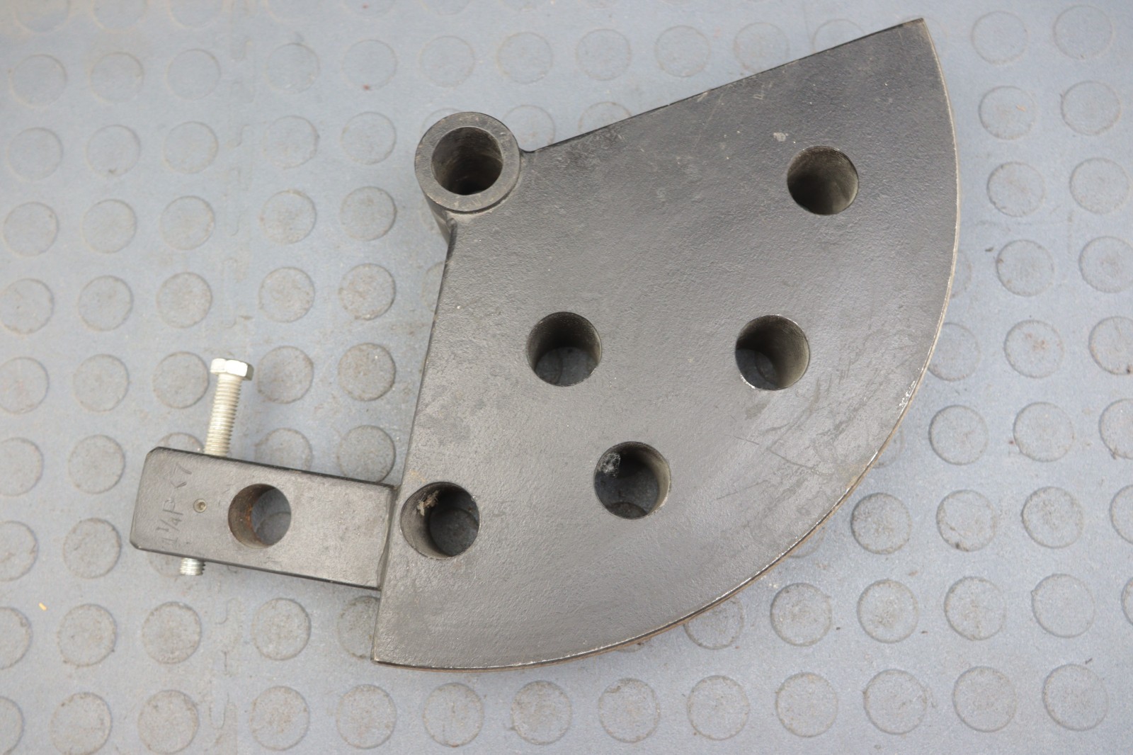 1-1/4P X 7 ROUND TUBE, PIPE BENDING DIE UNKNOWN BRAND LOC7581