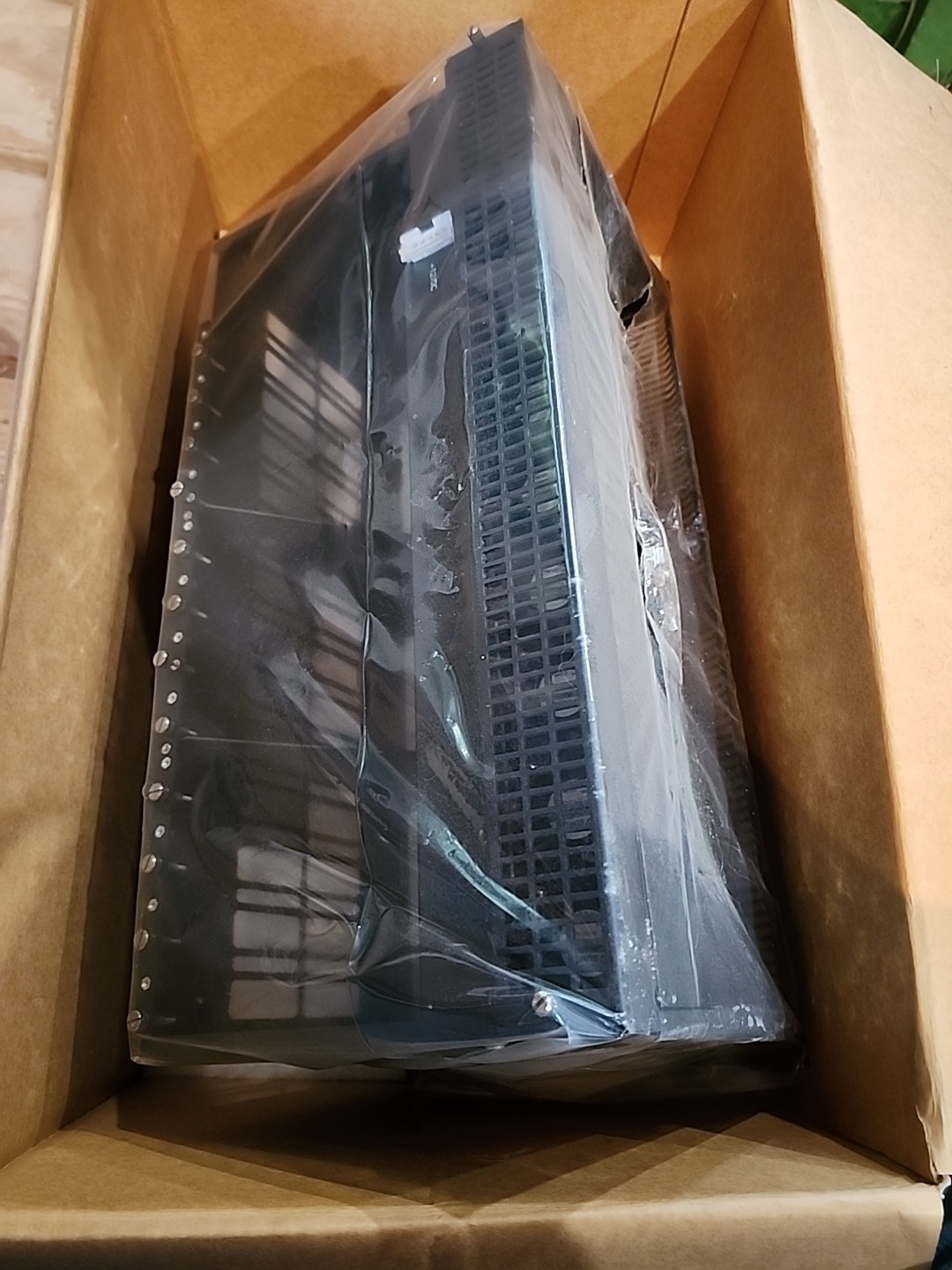 PELCO by Sneider Electric RK5200PS-5U Rack Mount Chassis Made in USA