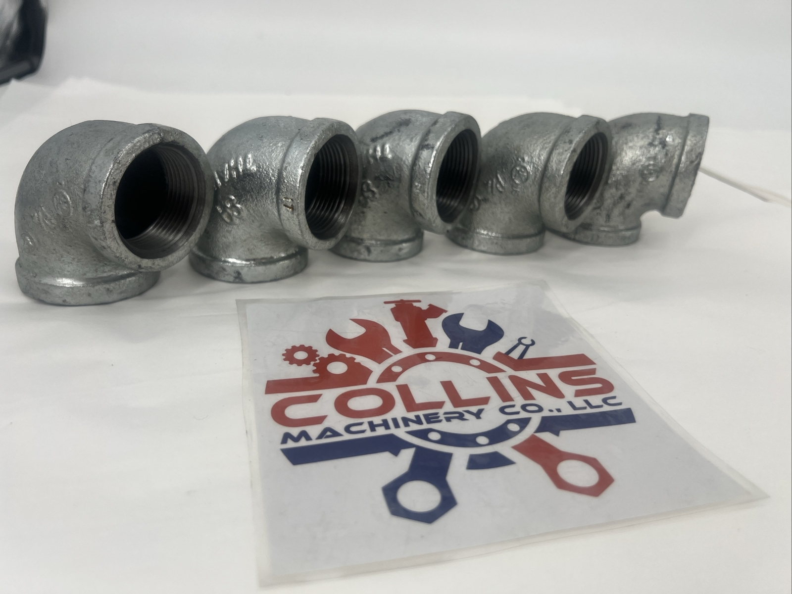SA Thailand 1-1/4″ Galvanized 90 Degree Elbow FIT-100020 LOT of 5