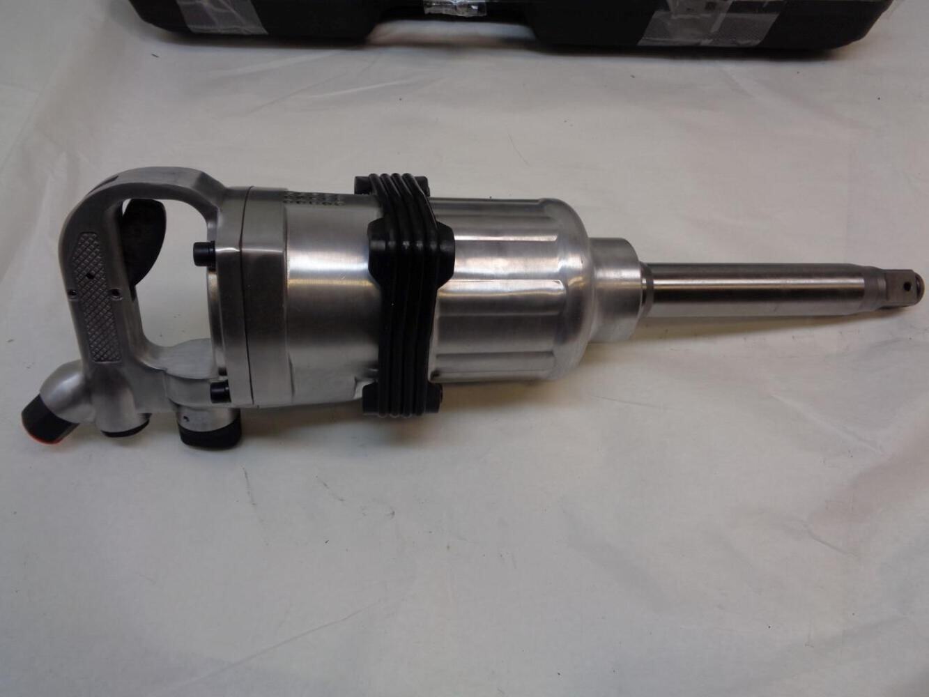 NEW UNBRANDED GENERIC 1″ 1900ft lbs HEAVY DUTY IMPACT WRENCH TOOL R30
