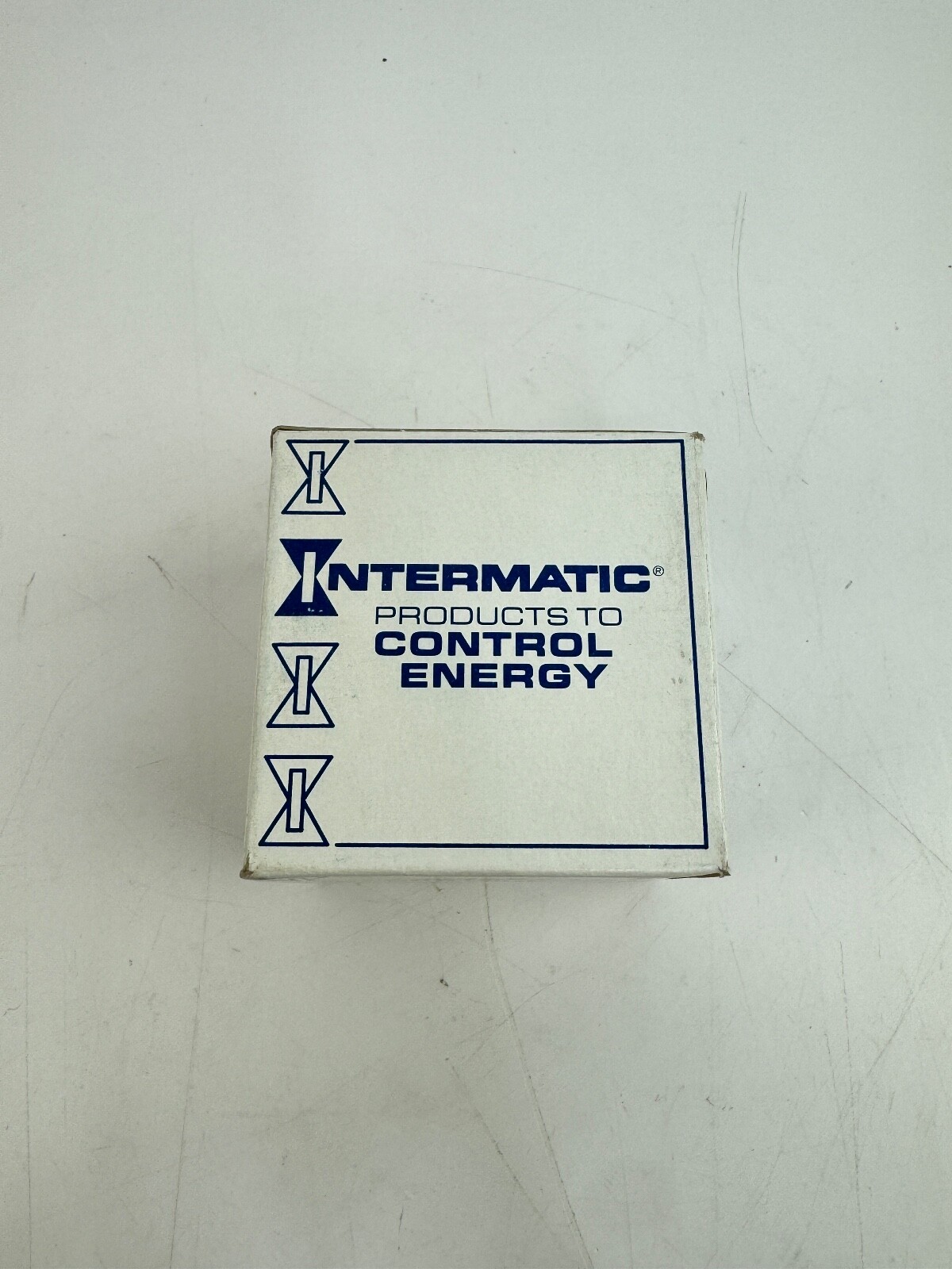 INTERMATIC LC4536LA LOCKING-TYPE PHOTO CONTROL