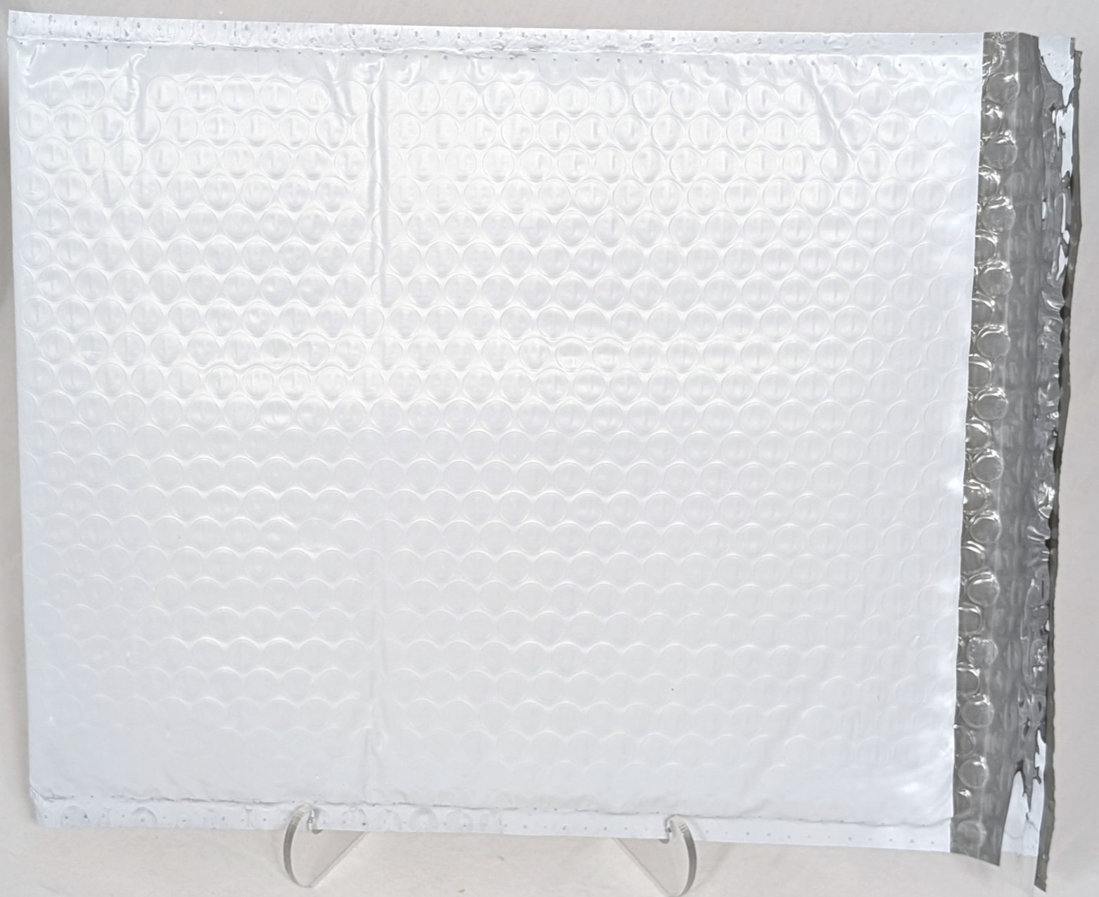 200-Pack WHITE 8.5 x 11″ Padded POLY BUBBLE MAILER Bag shipping #2 mail envelope