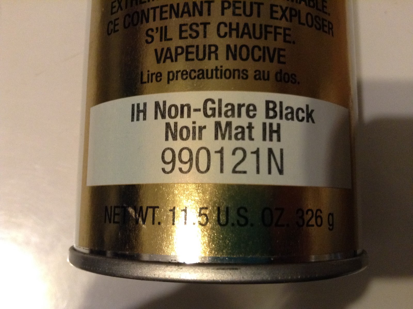 990121N – A New Spray Can of Non-Glare Black For CaseIH Tractors (1988 to 2001)