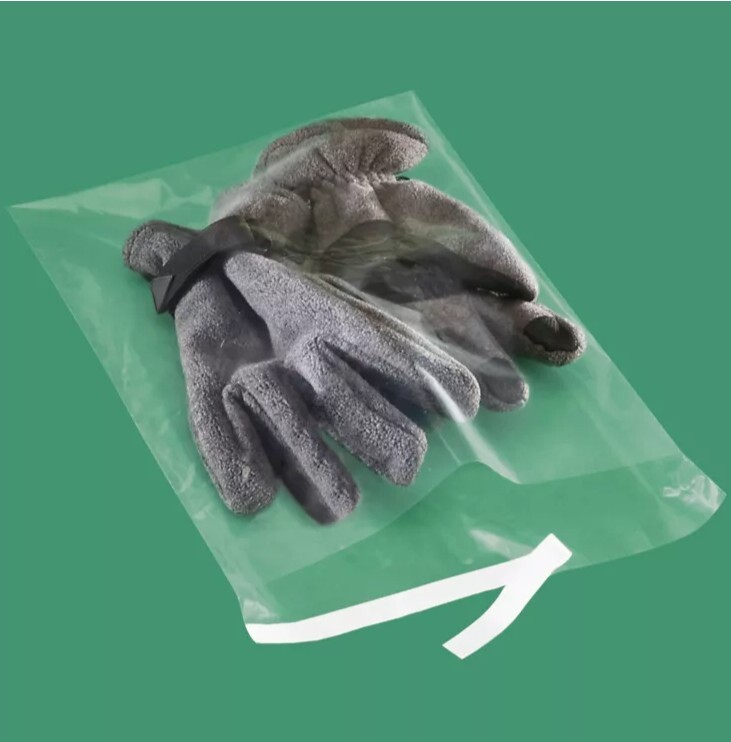 100 Clear 10 x 12 ULINE Resealable Poly Bags – Self-seal adhesive lip – 1.5 Mil