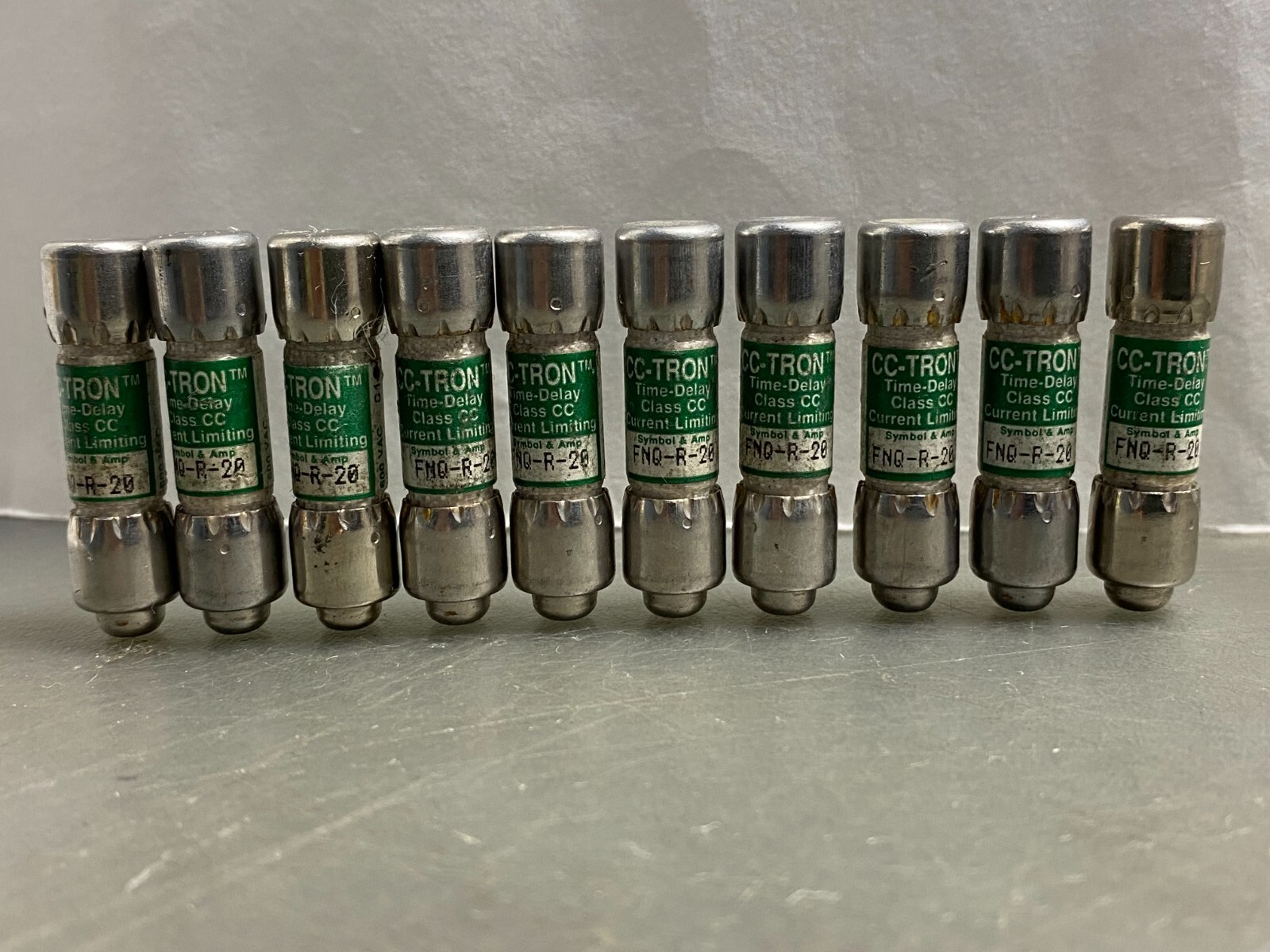 Nice Lot Bussmann FNQ-R-20 Amp Fuses Class CC 600 Volts