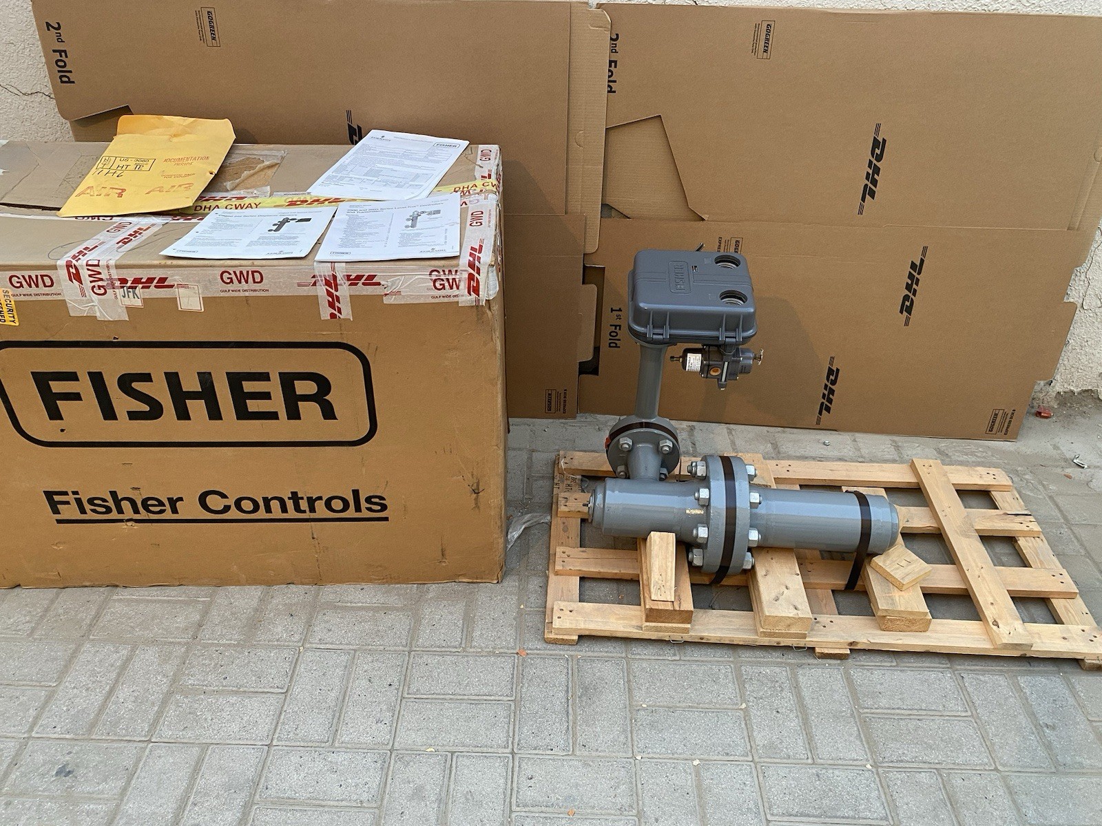 Fisher Rosemount type 249B sensor with 2502 series controller , 67CFR-362