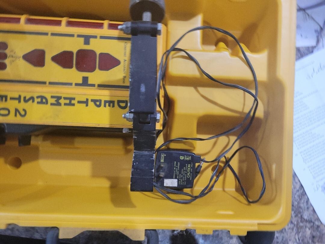 Depthmaster 200r Excavating Needs battery