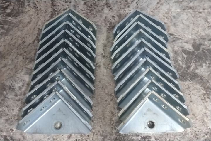Atkore P2484 EG 20 Pk 1-5/8 x 4 x 4 In 90 Degree Gusseted Fitting