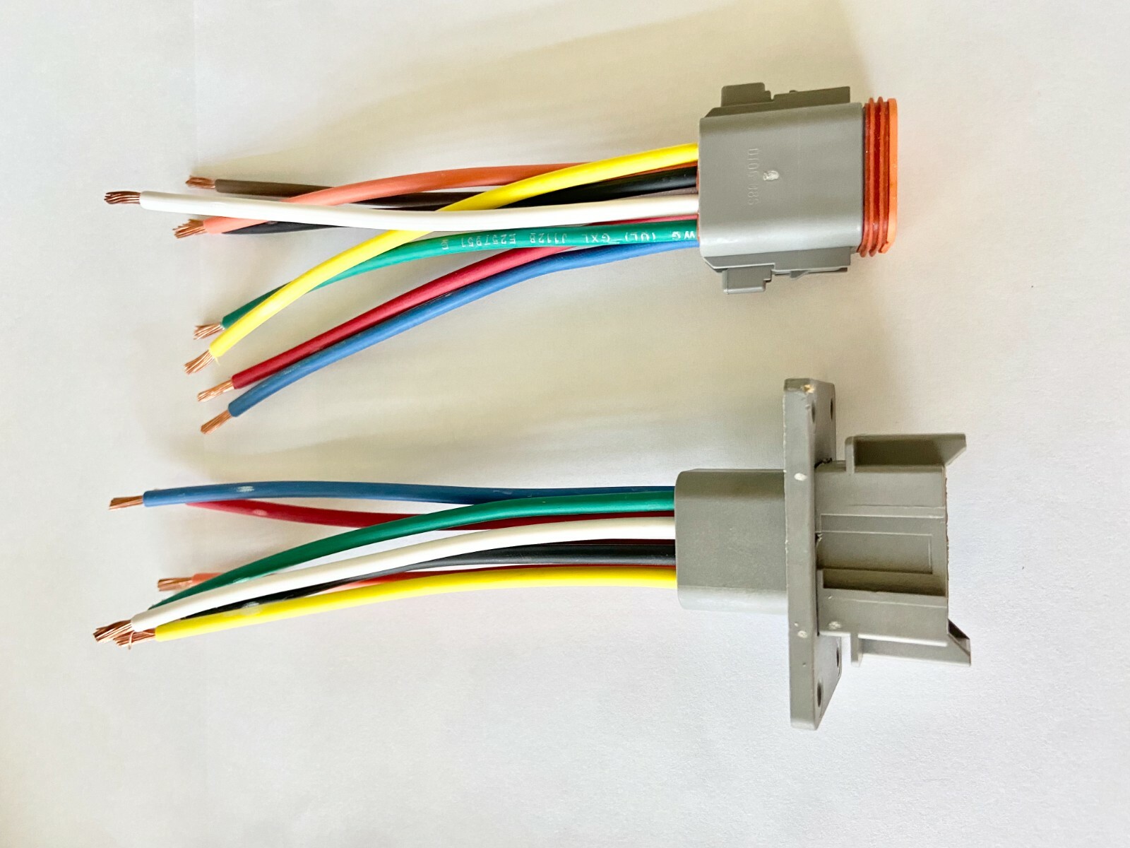 12 AWG Gray Assembled Flanged Deutsch on of 2,3,4,6,8,12pin waterproof 6″wire