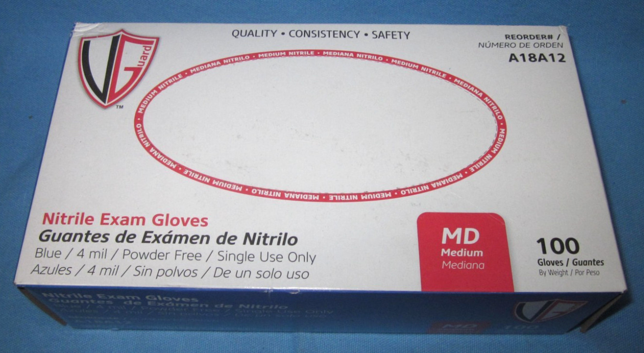 a Lot of 600 Nitrile Exam Gloves Size Medium, Powder Free, 4 Mil, Single Use