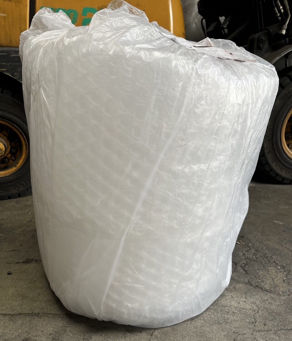 Local Pick up Only- Imperfect- Poly Bubble 1/2″x24″ Packaging wrap 250ft