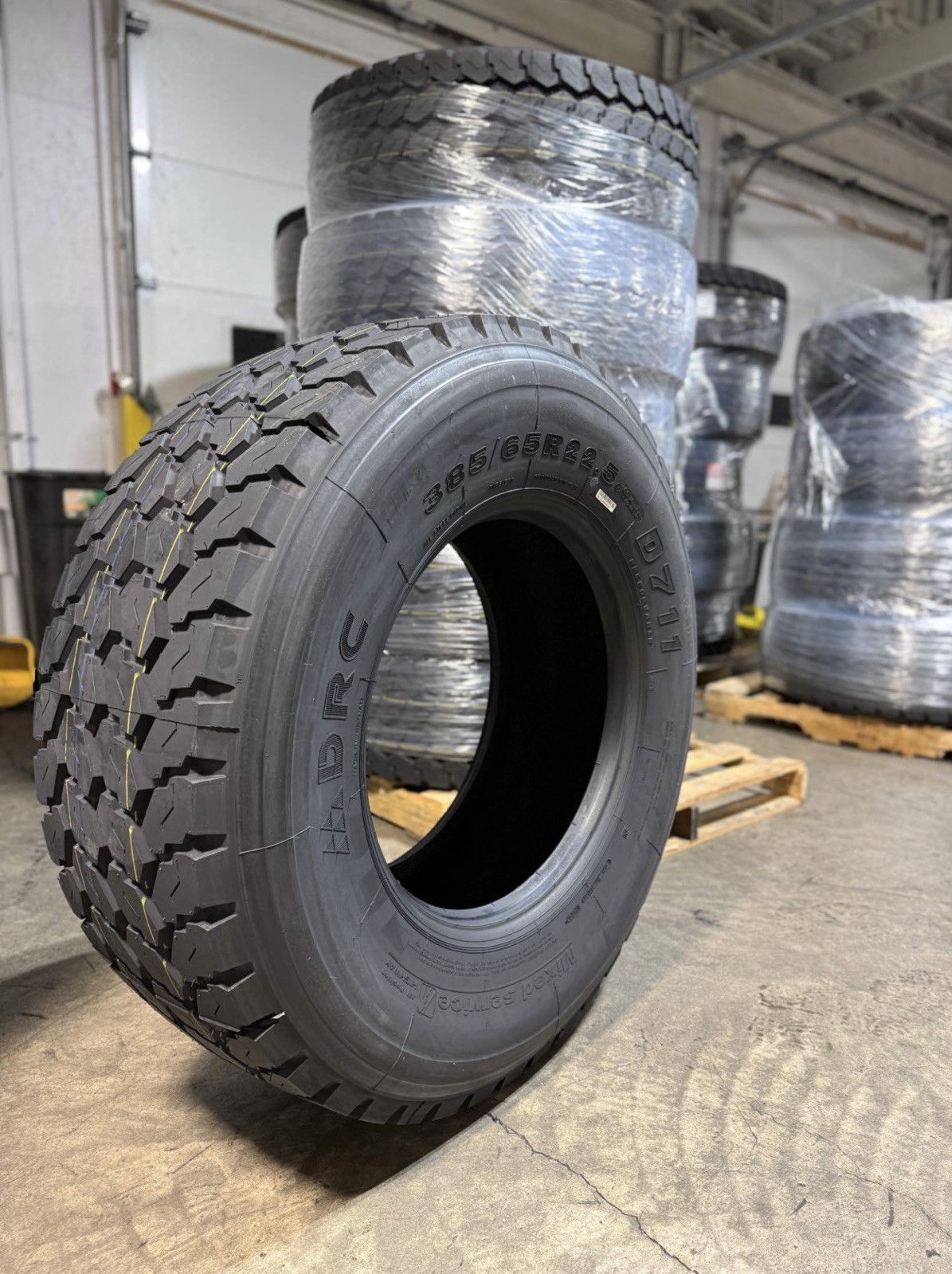 385/65R22.5 DRC D711 20ply