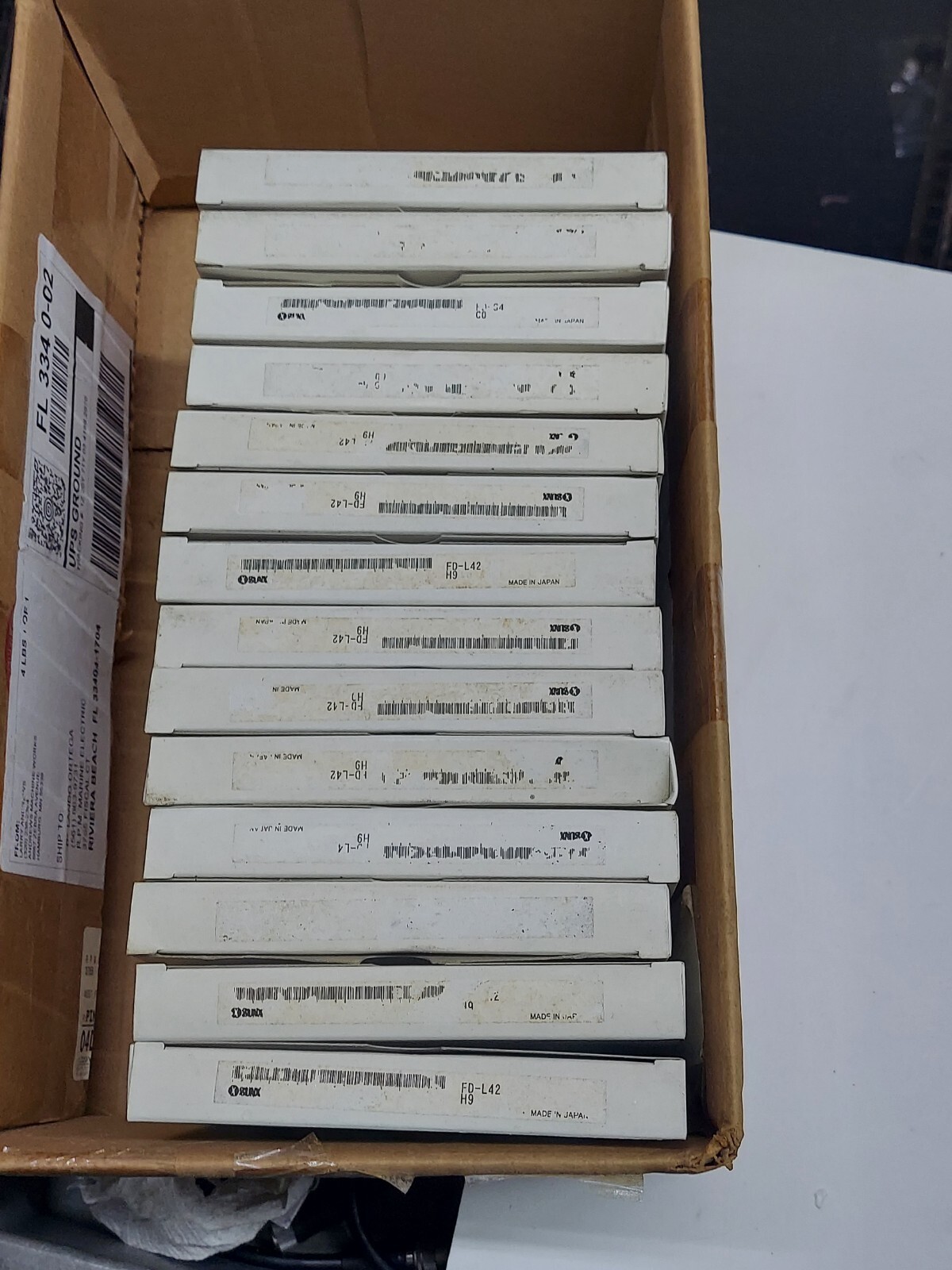 SUNX FD-L42 Optical fiber sensor 14 PC AVAILABLE NEW IN BOX