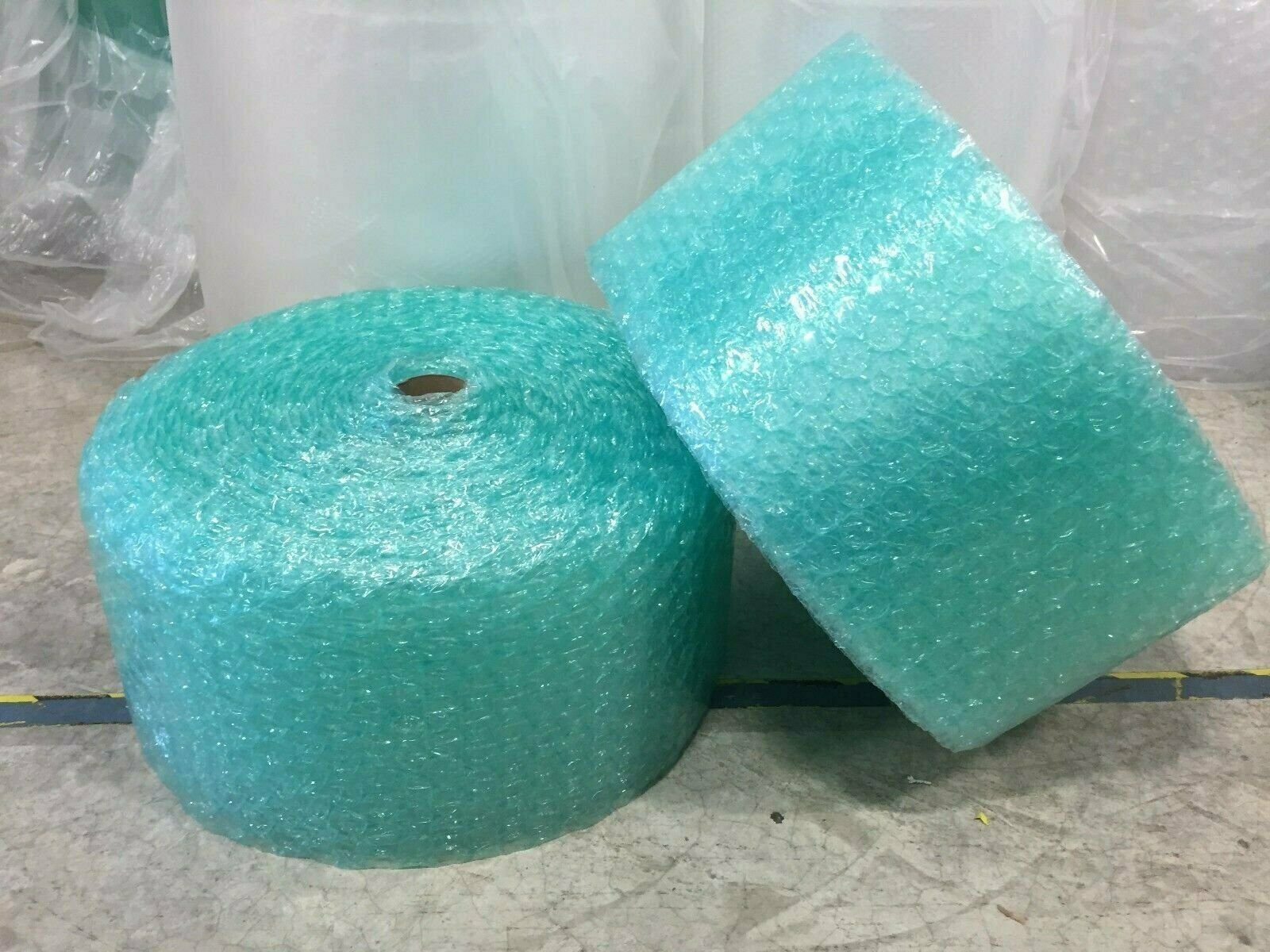ZV 1/2″ x 12″ x 125′ 125FT Large Recycled Bubble Padding Cushioning Wrap Roll