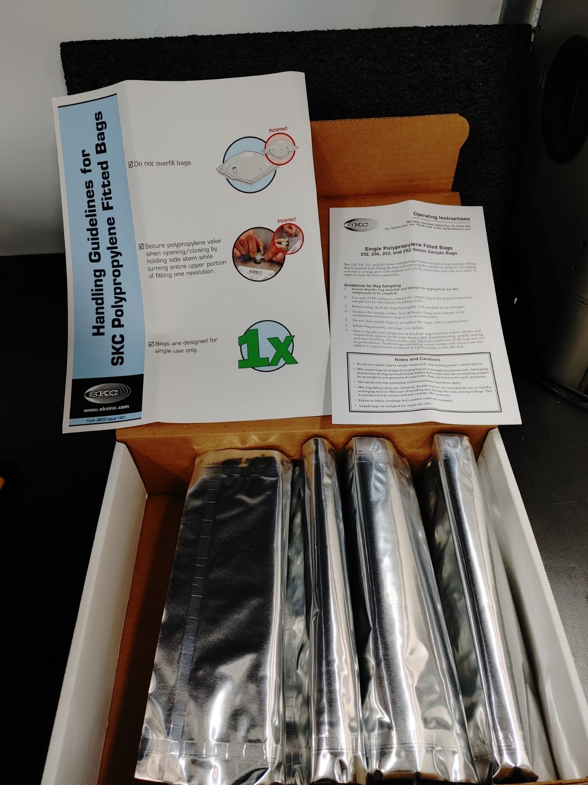 4 Box SKC 252 Series 1 Liter FlexFoil PLUS Sample Bag 252-01