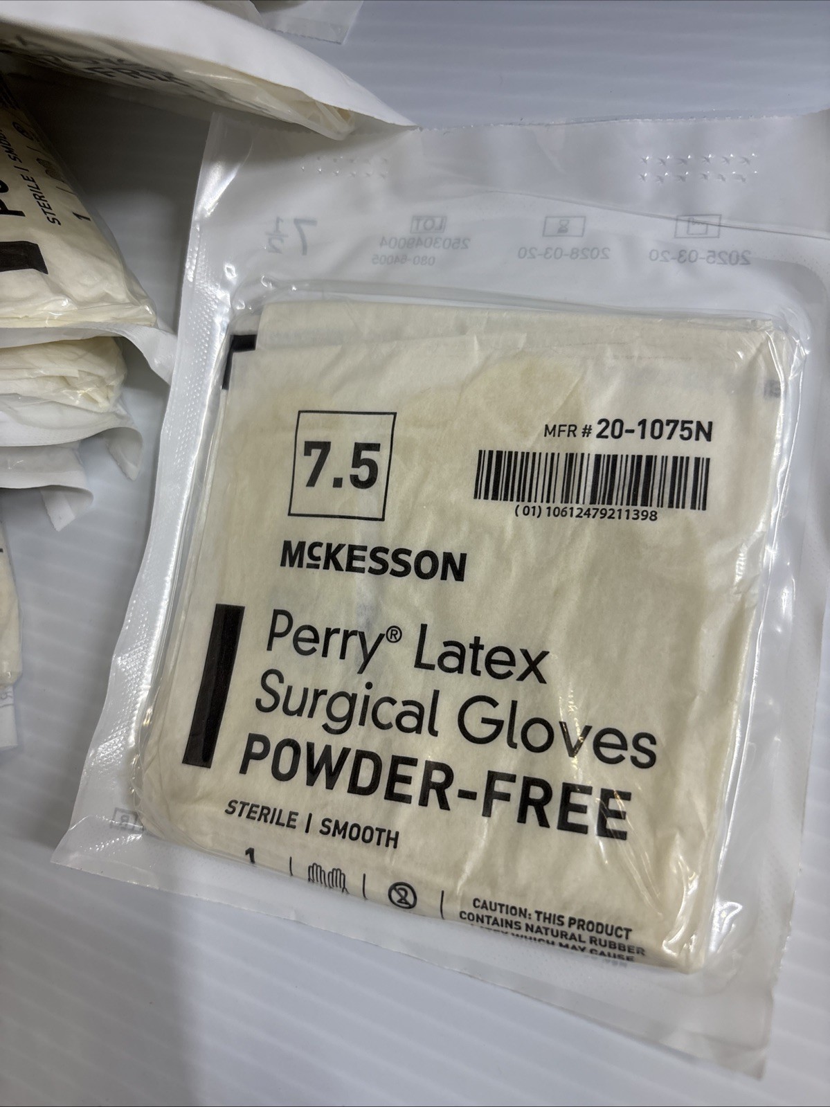 10 Packs/mckesson Size 7.5 perry latex Surgical gloves powder free 20-1075N