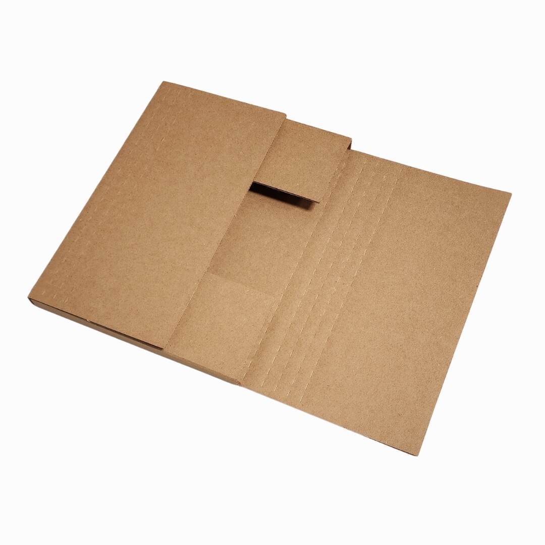 GEMINI Magazine Mailers – (Ships large format art books & graphic novels) S-165