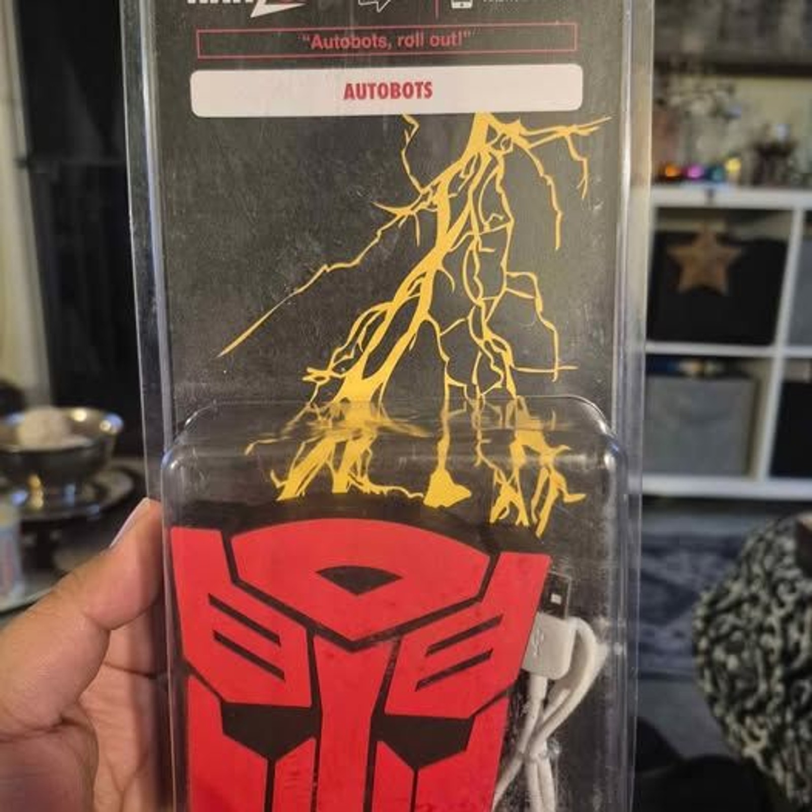 NEW WATTZUP x TRANSFORMERS Portable power bank by Hasbro