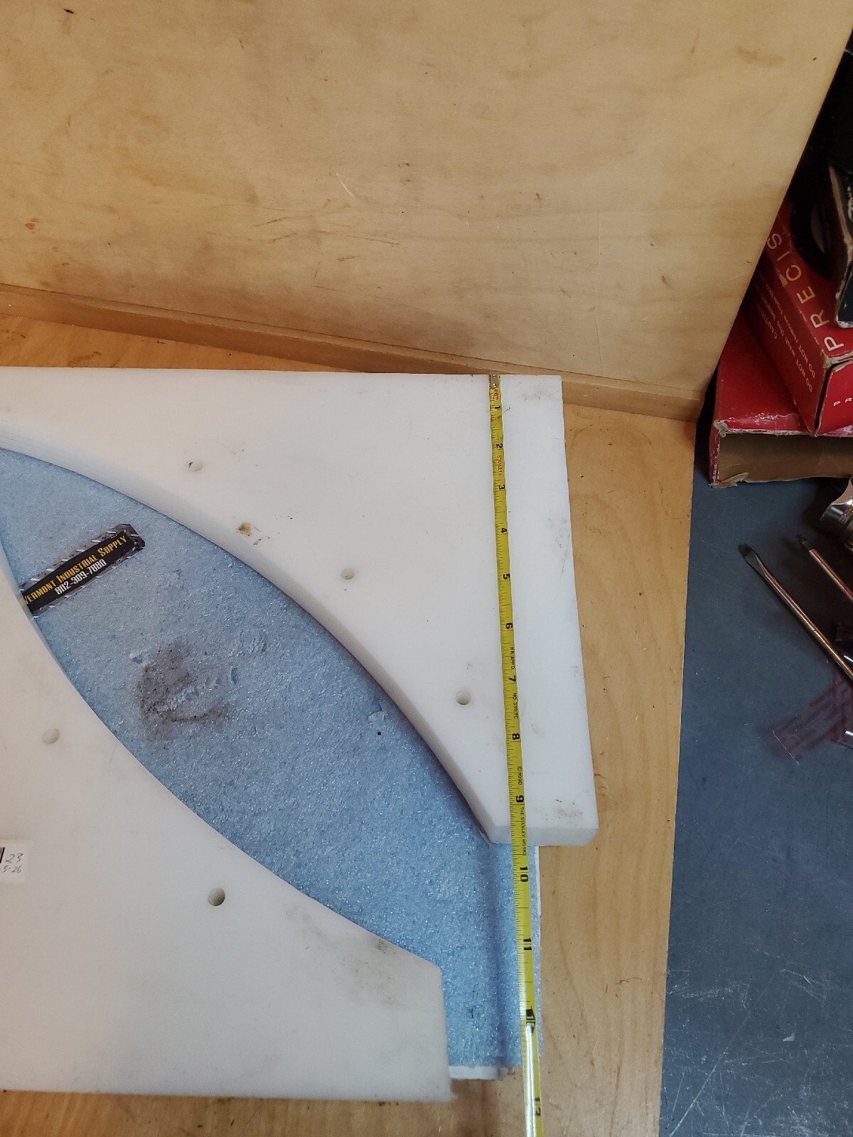 Delrin Plastic Acetel? PVC? PET? SHEET BULK DROPS 1″ ALL AS PICTURED