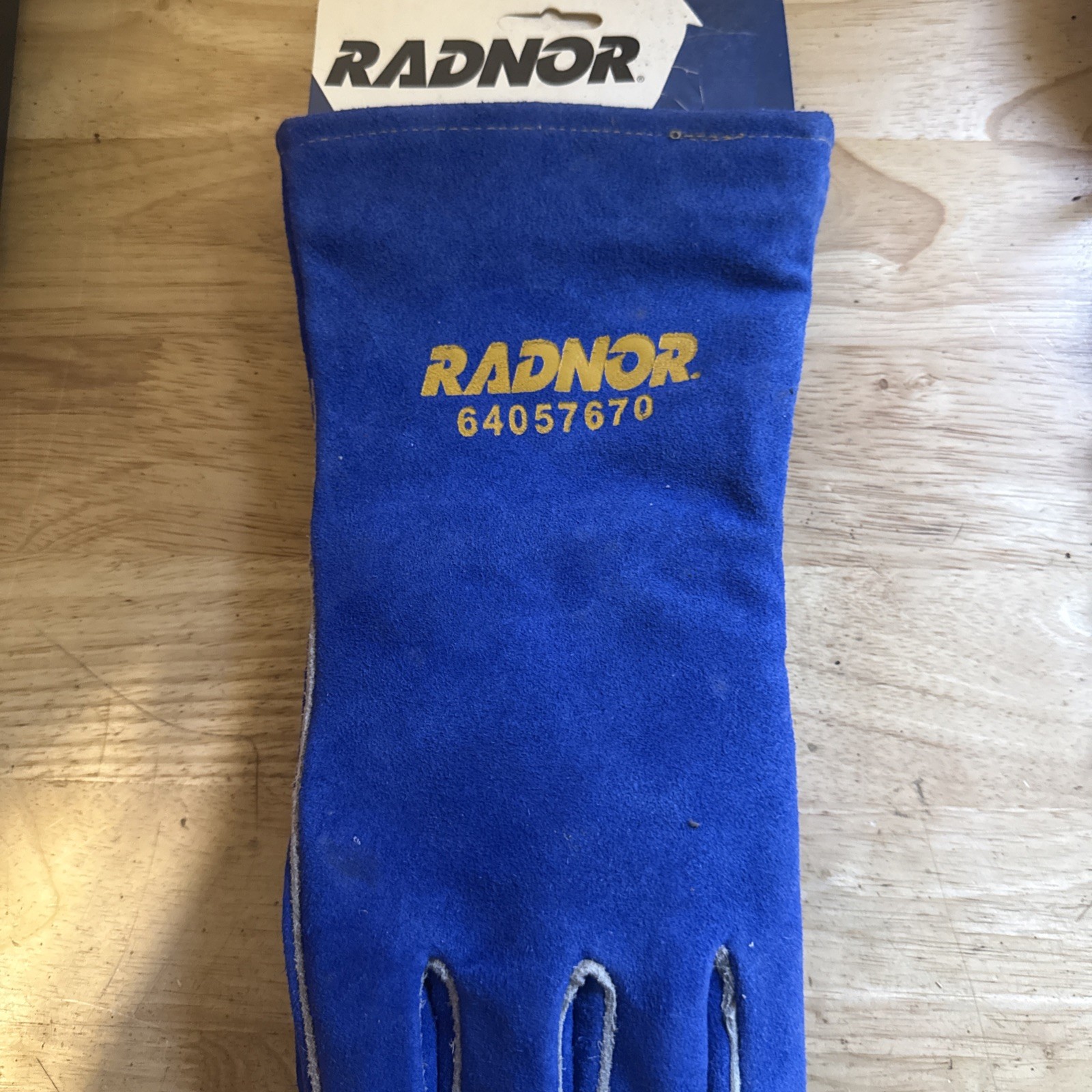 RADNOR Select Shoulder Split Cowhide Welding Gloves extra small NEW 64057670