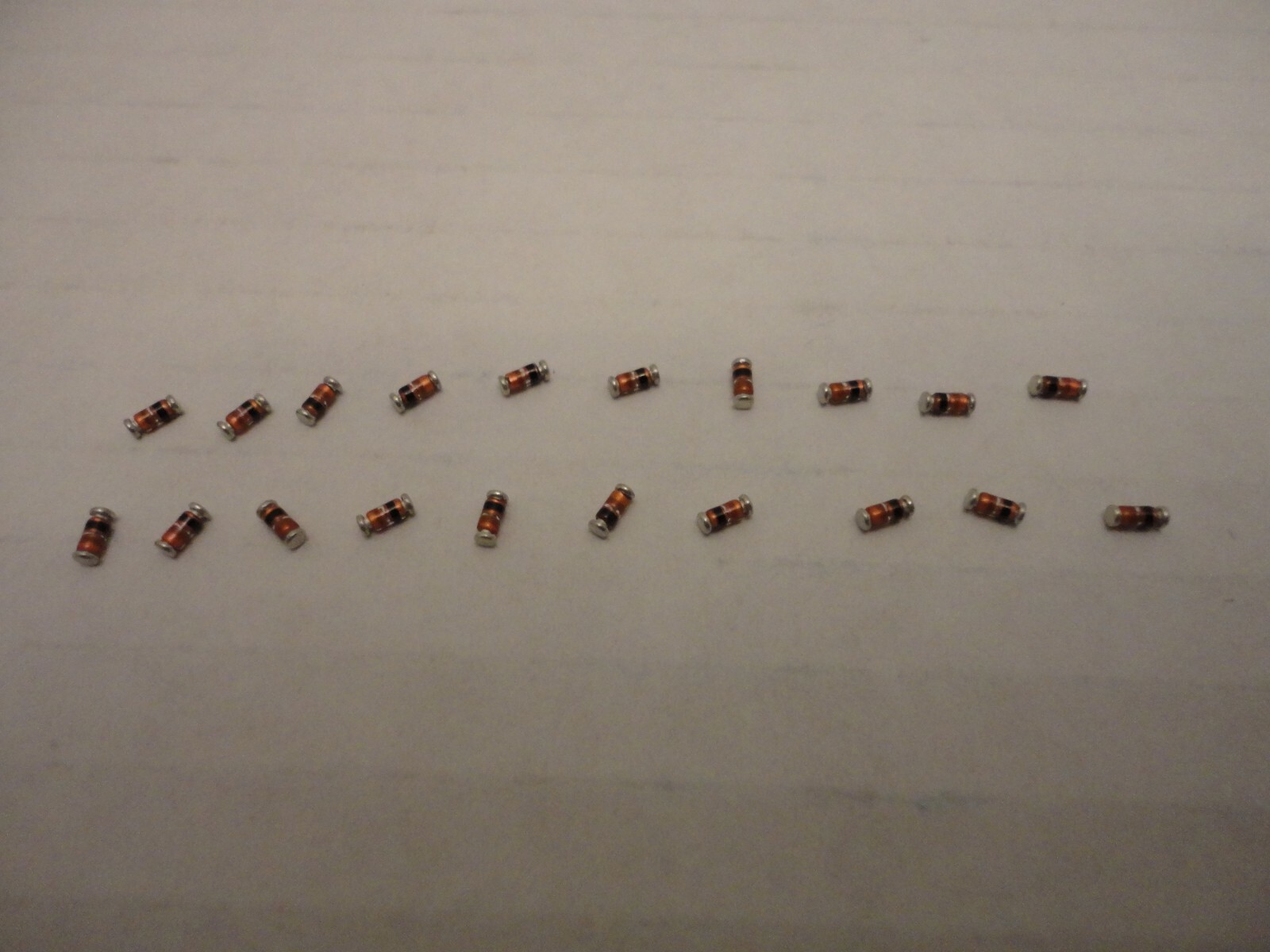 20 Pcs Pack Lot 1N4148 LL4148 SMD SMT Diode Switching Signal Surface Mounted