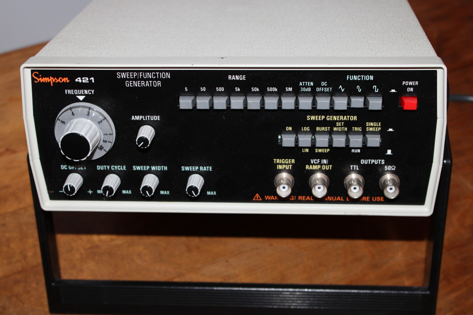 SIMPSON 421 SWEEP FUNCTION GENERATOR (NO FAULT SHOWN, DIRECT RETURNS ACCEPTED)