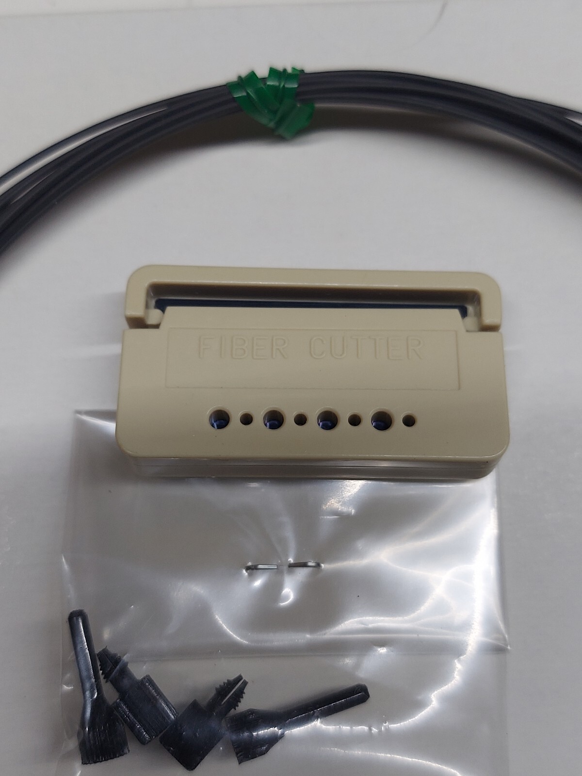 SUNX FD-L42 Optical fiber sensor 14 PC AVAILABLE NEW IN BOX