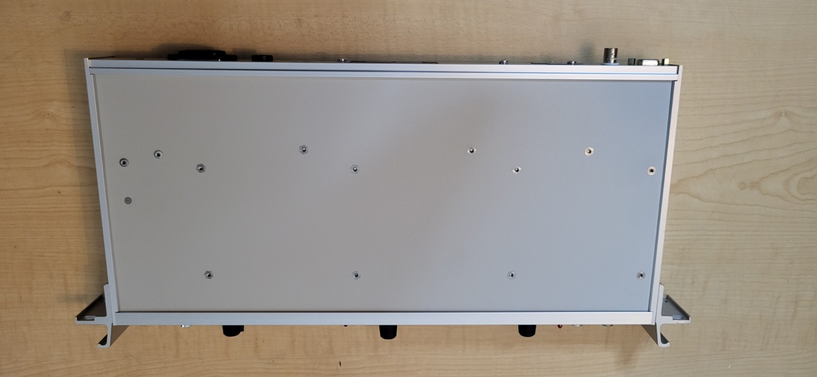 Warner Instruments LPF-8 Low Pass Bessel Filter – 8-Pole DC Amplifier Rack Mount