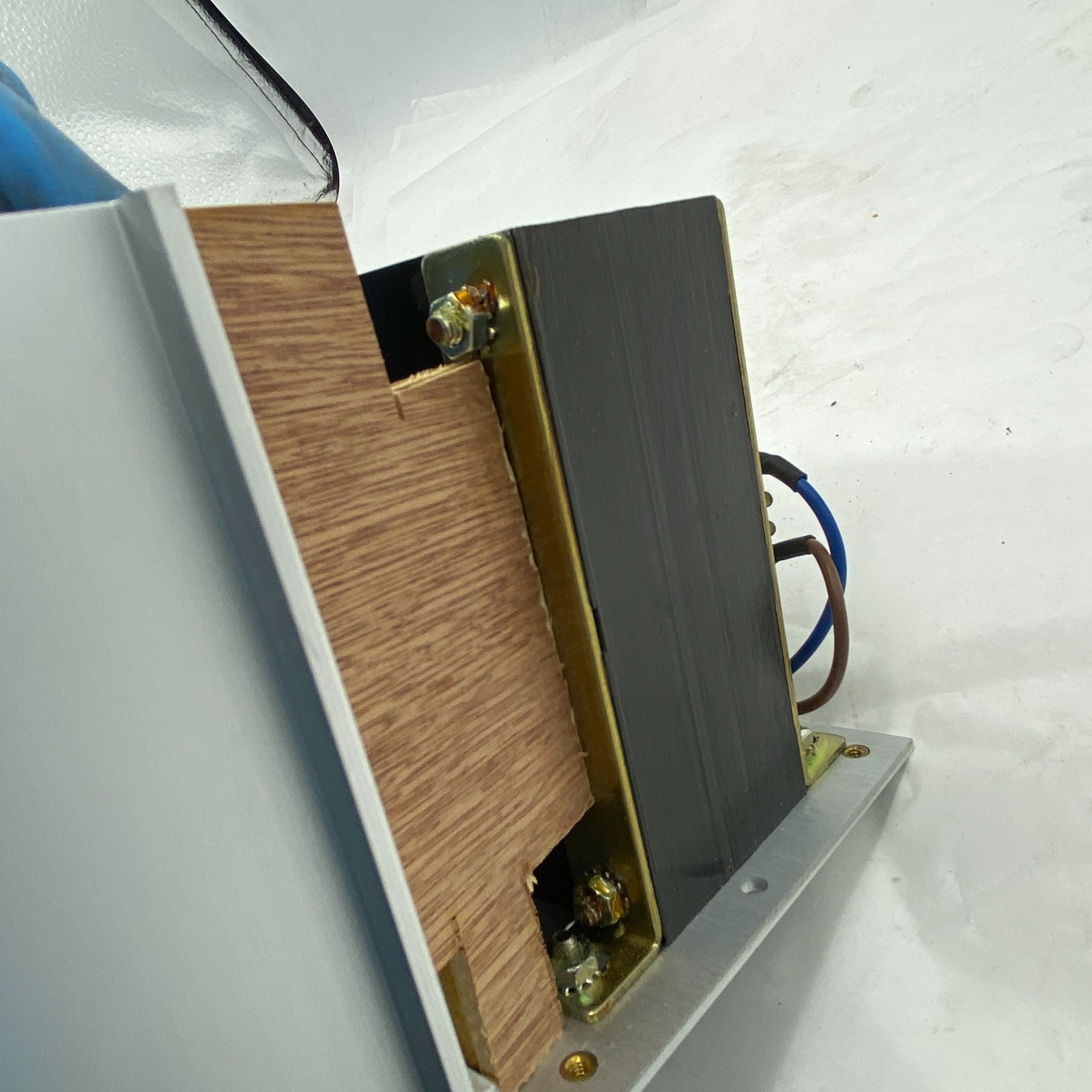 SOLA/ HEVI-DUTY 83-24-260-03 LINEAR POWER SUPPLY EGS 832426003, 47-63HZ 24VDC