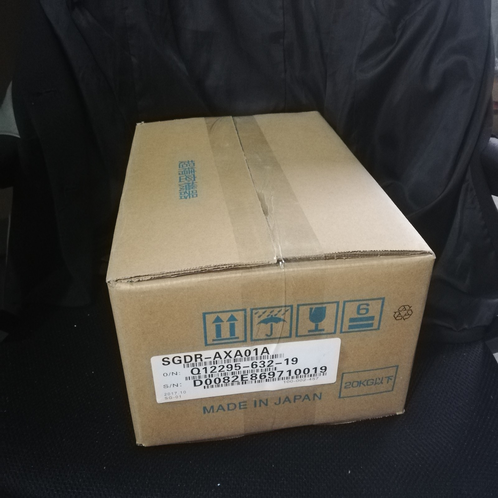 SGDR-AXA01A 1PC NEW Yaskawa servo SGDR-AXA01A
