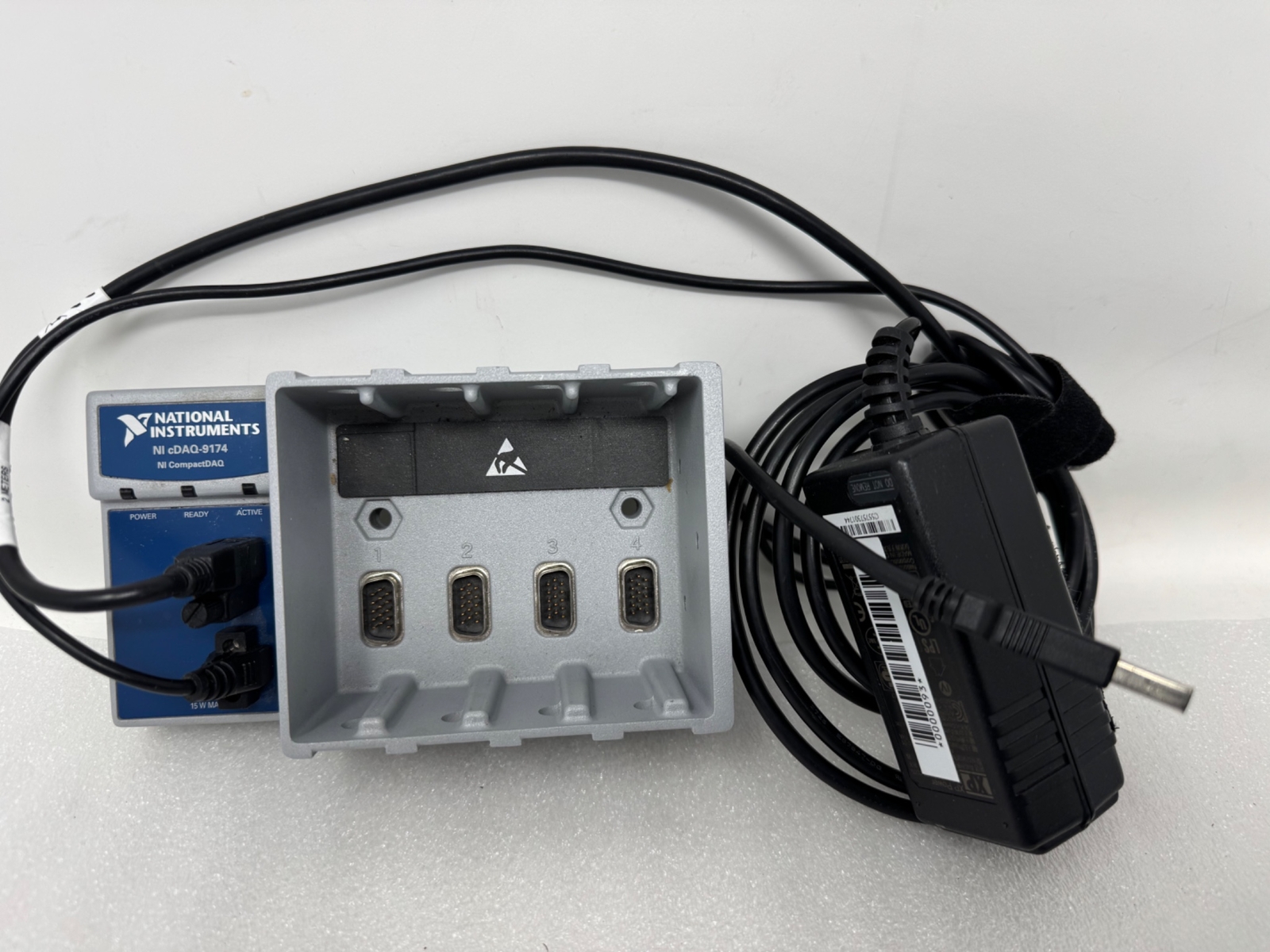 National Instruments NI cDAQ-9174 Compact DAQ Chassis 4 slot w AC & USB cable
