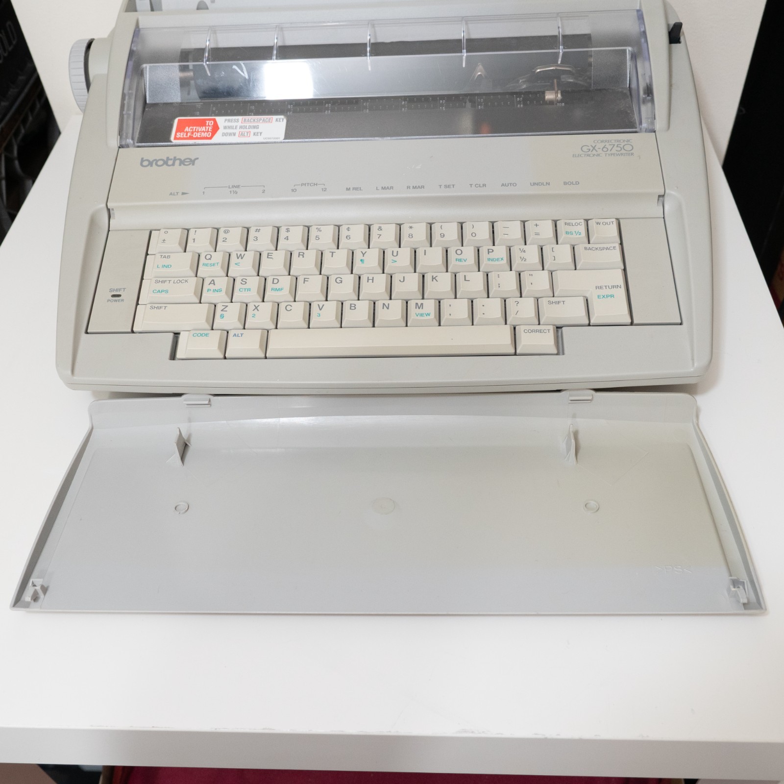 Brother Correctronic GX-6750 Vintage 1990s Electronic Daisywheel Typewriter