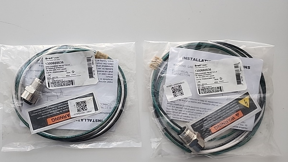 2x -WOODHEAD 1R3000A280M10G MINI-CHANGE RECEPTACLE [2RE4-3/1]