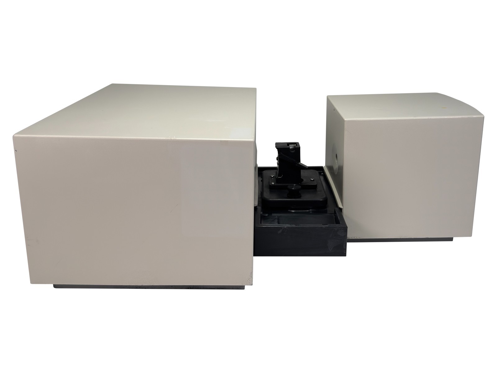 HP 8453 UV-Vis Spectrophotometer G1103A Diode Array – No Interface Card