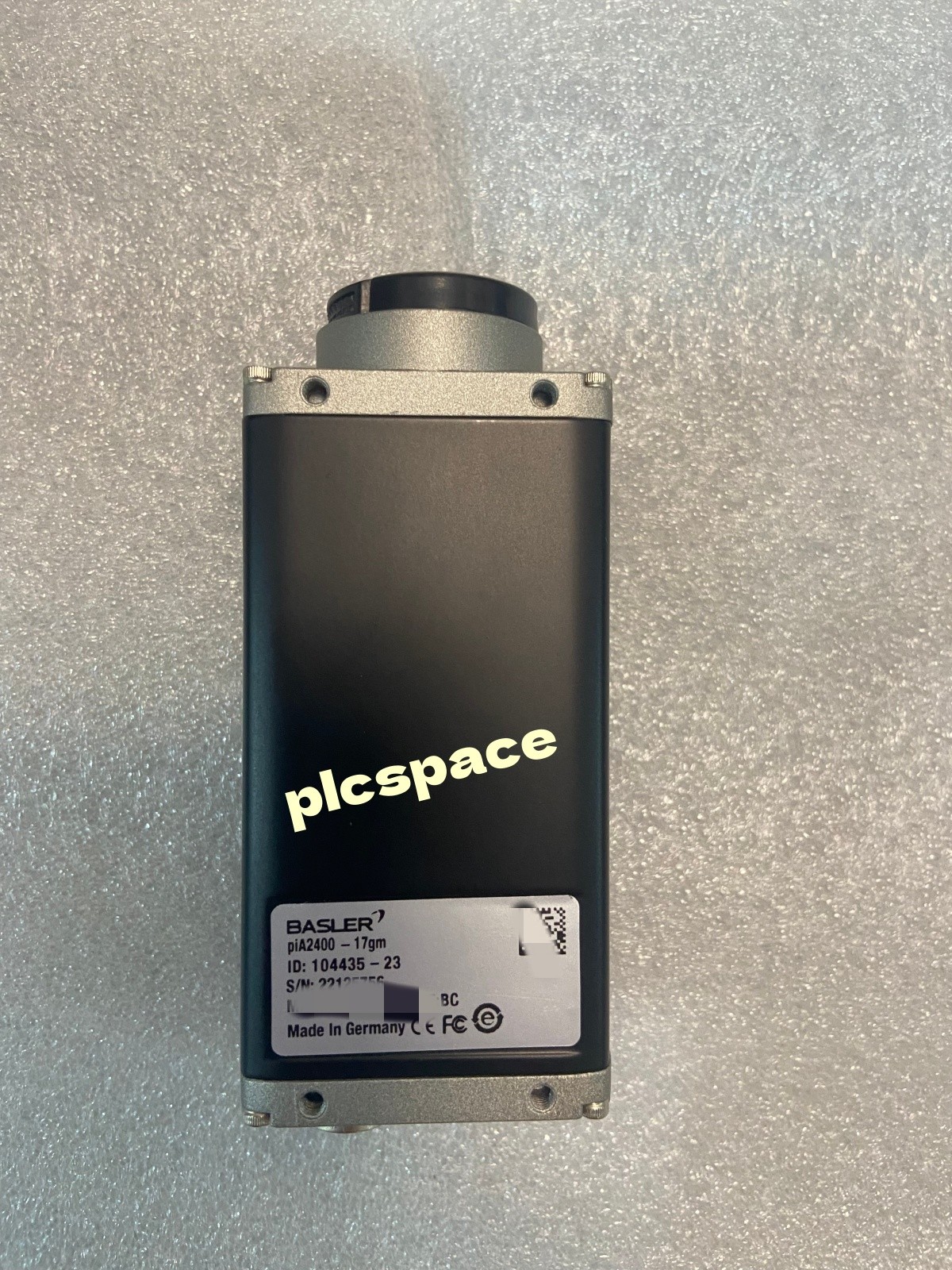 BASLER piA2400-17gm brand new industrial camera piA2400-17gm