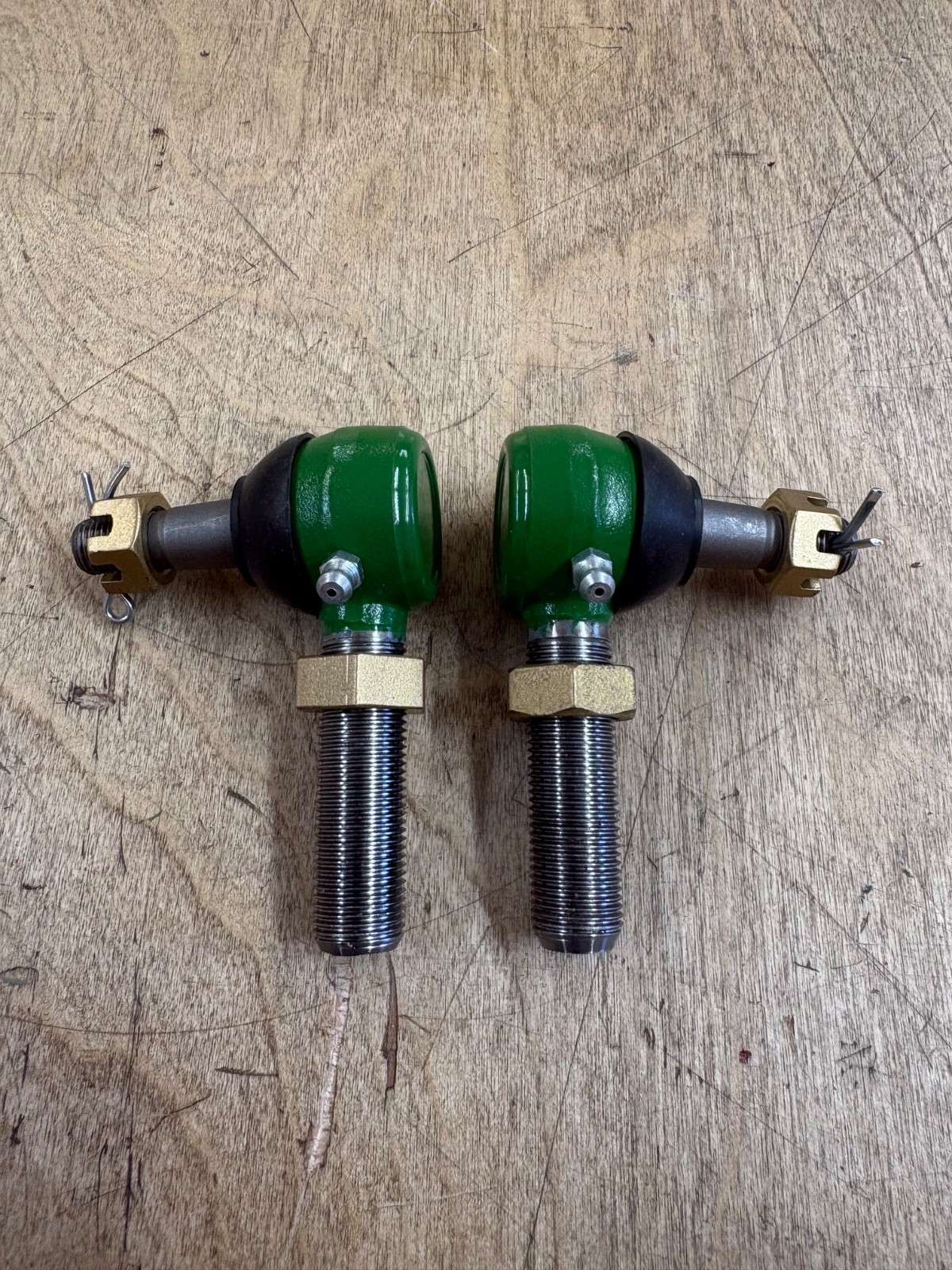 John Deere 750/ 850/ 950/ 1050 Tractor Tie Rod End Pair