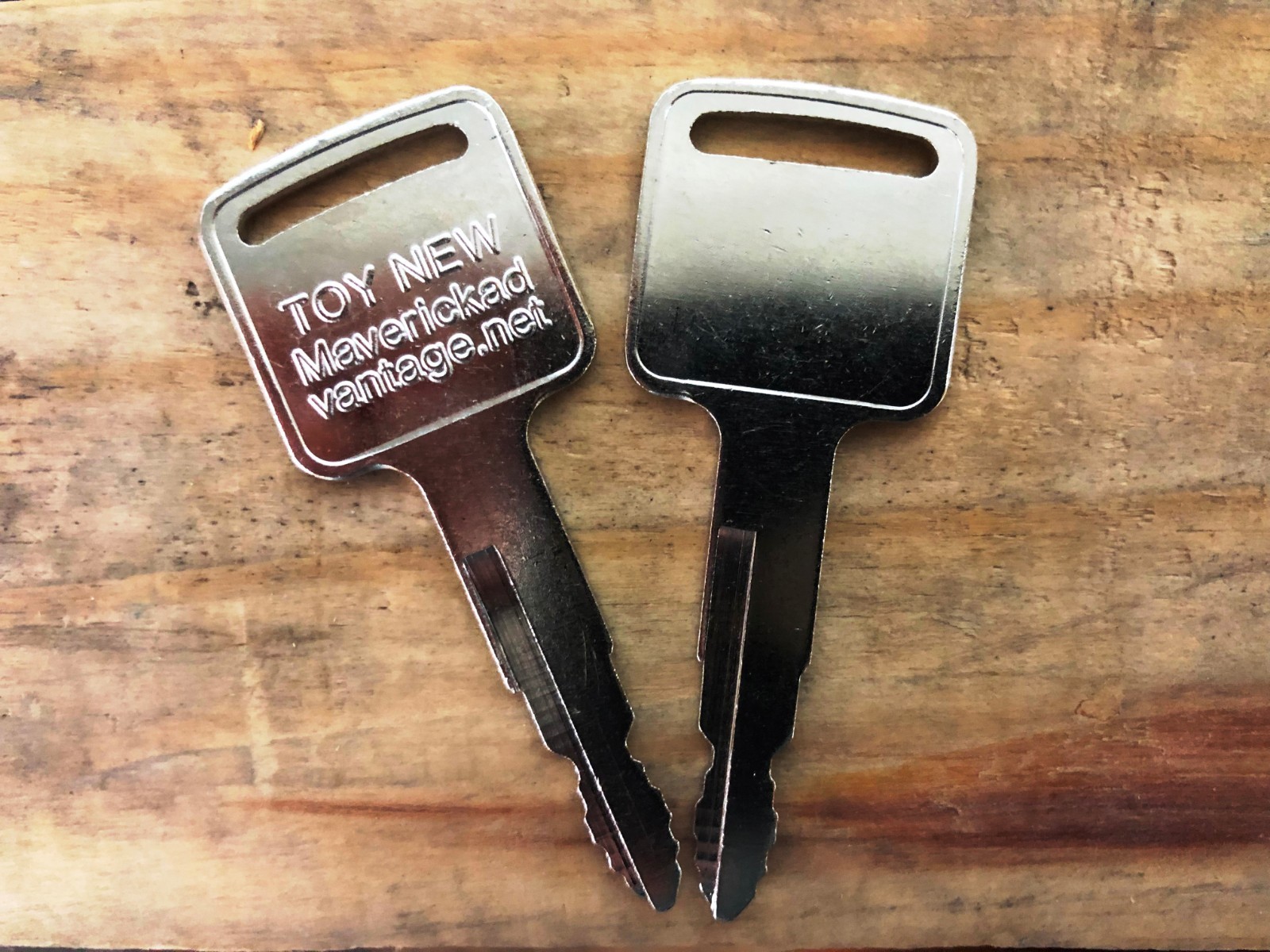 10 FORKLIFT IGNITION KEYS Toyota New 57591-2330-71 A62597 162597 GP33
