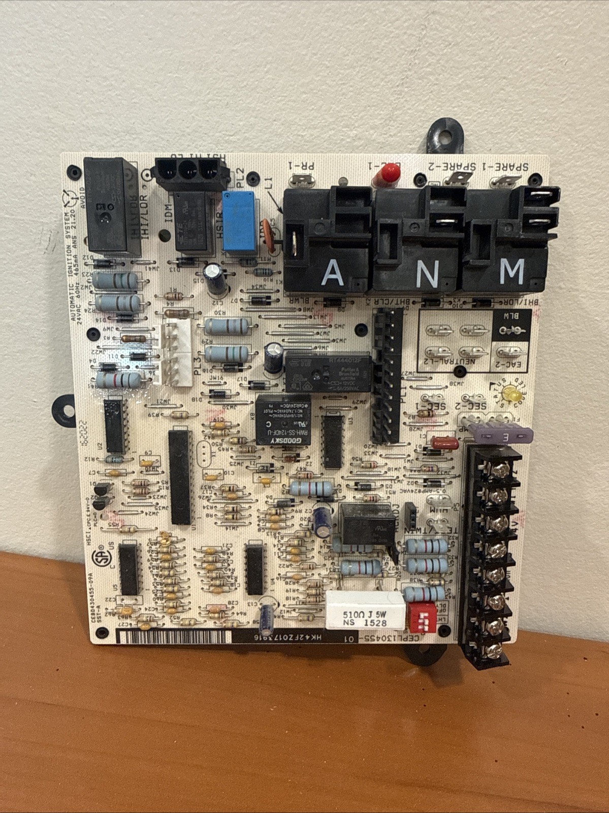 Carrier Bryant Payne HK42FZ017 Furnace Control CEPL130455-01