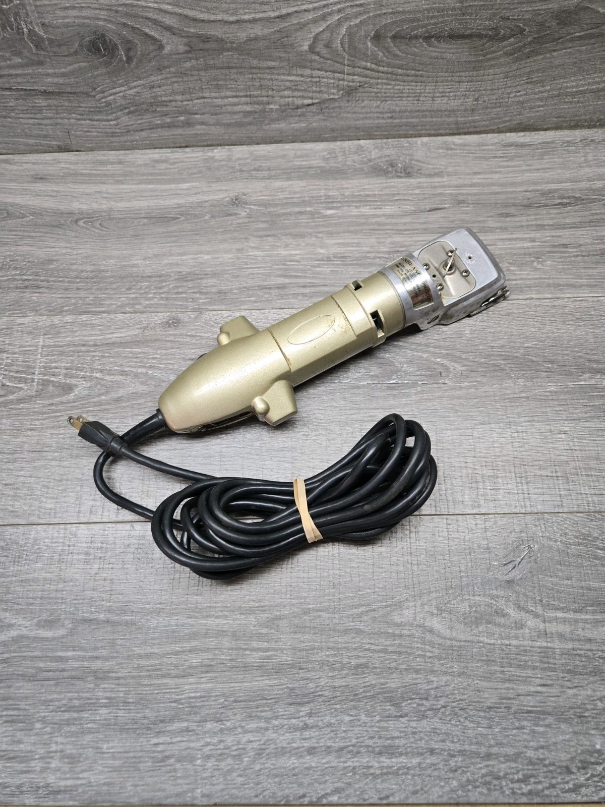 Livestock Animal Hair Shears Clippers Groomer Sunbeam Clipmaster EW 610A