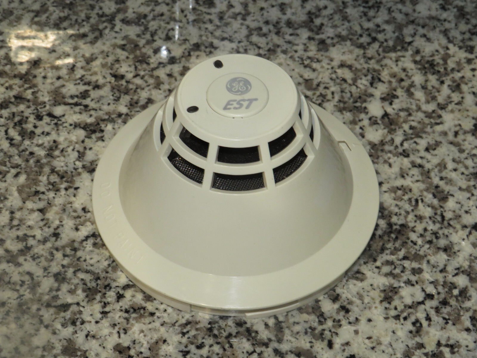 EDWARDS SIGA-PS PHOTOELECTRIC SMOKE DETECTOR, FREE FEDEX 2DAY, LARGE QUANT AVAIL