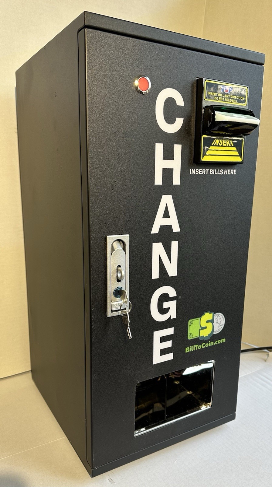 Bill 2 Coin Front Load Quarter Change Machine – With Stacker – $750 Qtr Capacity