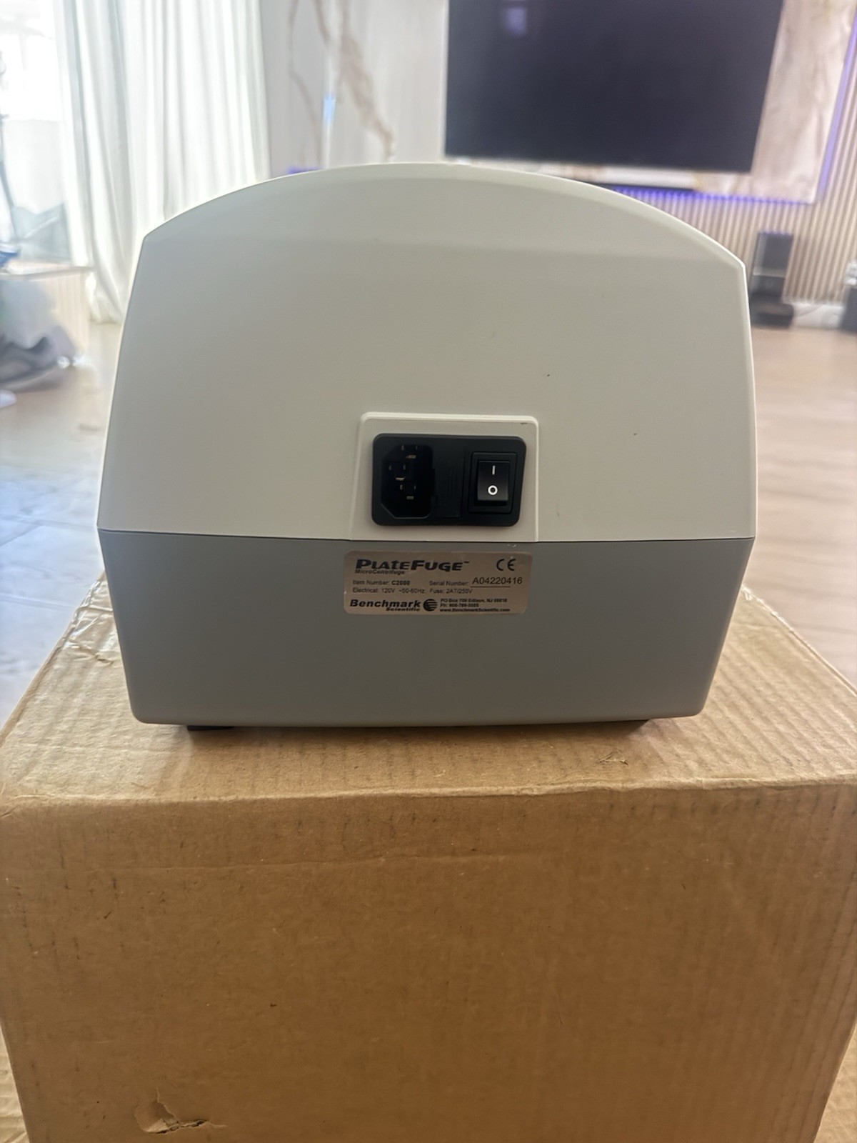 Benchmark Scientific PlateFuge Mini Centrifuge – Laboratory Plate Spinner