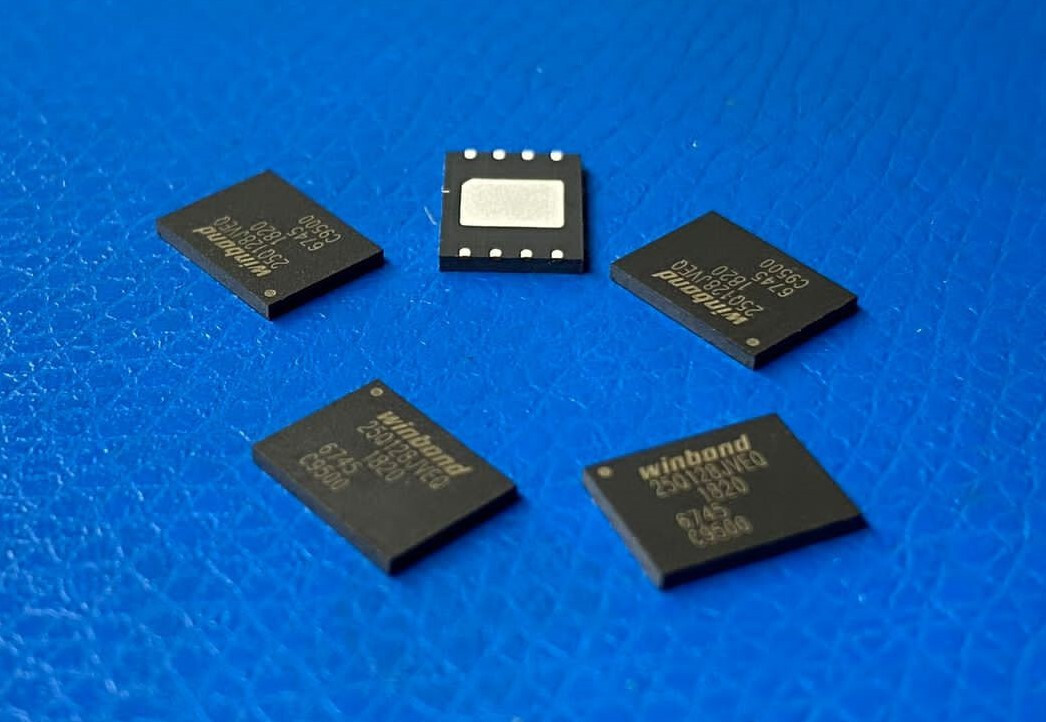 5PC WINBOND 25Q128JVEQ 128M-bit Serial Flash Memory PAD WSON Size 6×8 mm