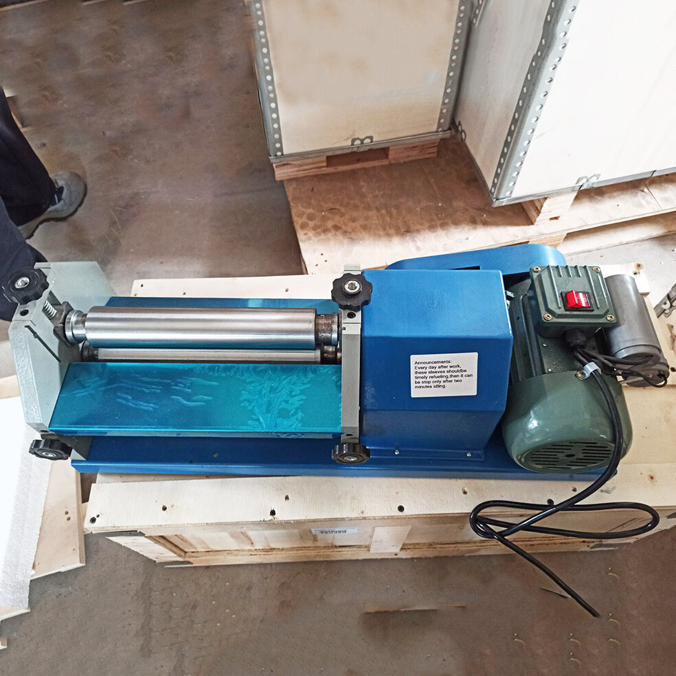 USED-Auto Gluing Coating Machine Paper Leather Make White Latex Office Art