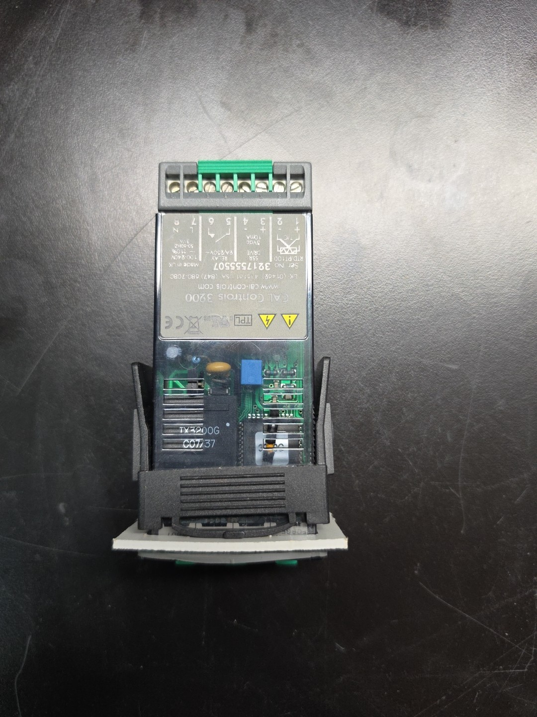 CAL CONTROLS 3200 Temperature Control Controller