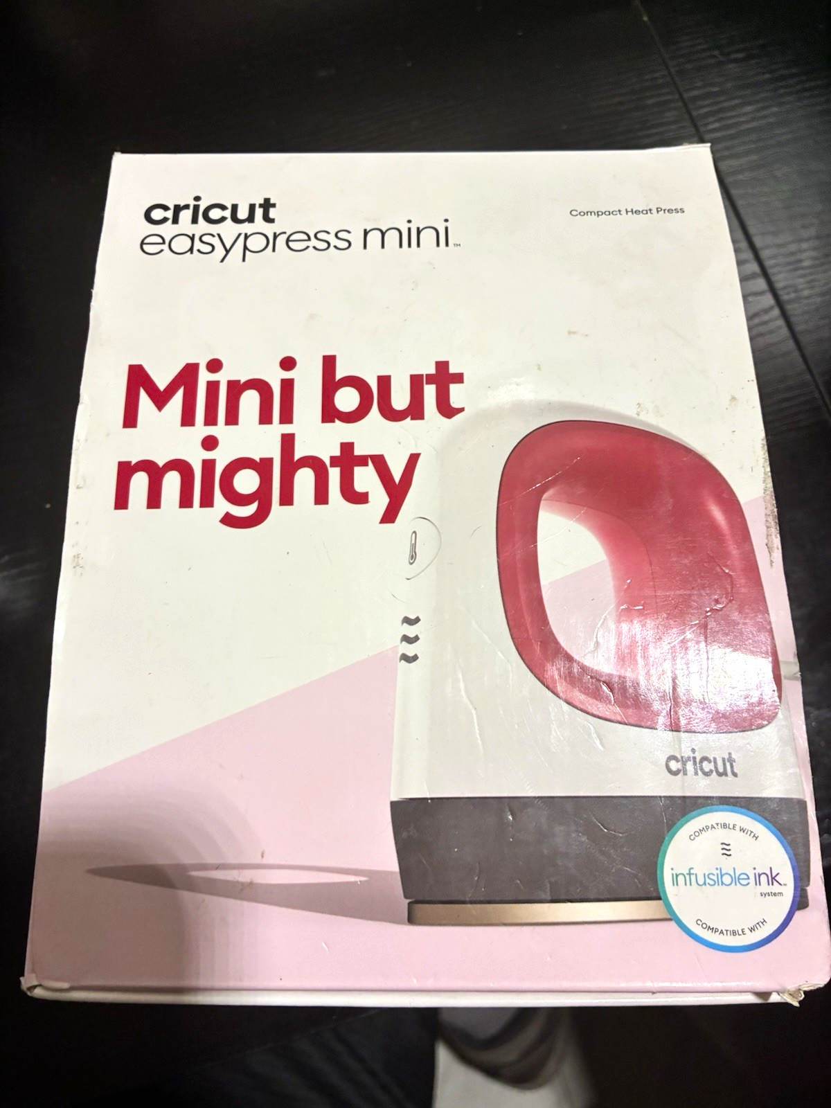 Cricut EasyPress Mini Heat Press 3.5 x 6 in 120V Manual Hover