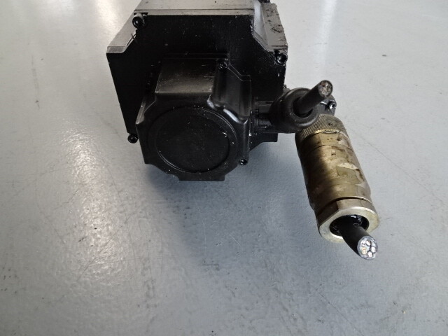 ACURITE High Inertia Servomotor Type AM 1550C 70279-01 5000RPM Anilam Heidenhain